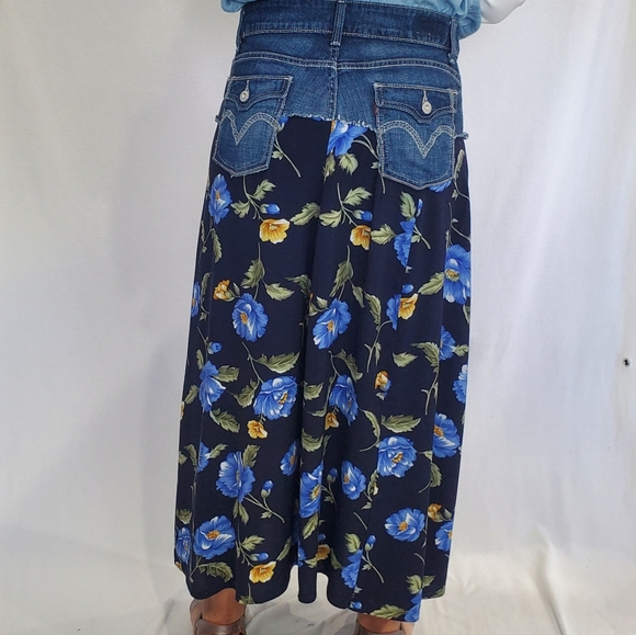DenimDuOver Floral Maxi Skirt Size L - Picture 2 of 5